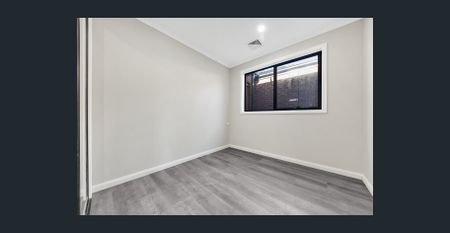 Modern Family Home In Heart Of Tarneit! - Photo 5