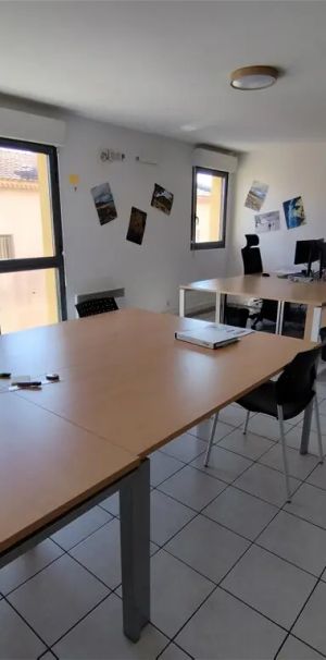 Location appartement 3 pièces - 66m² à Cavaillon (84300) - Photo 1