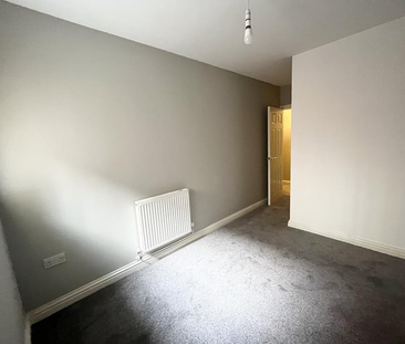 The Kingsway, SWANSEA - Photo 5