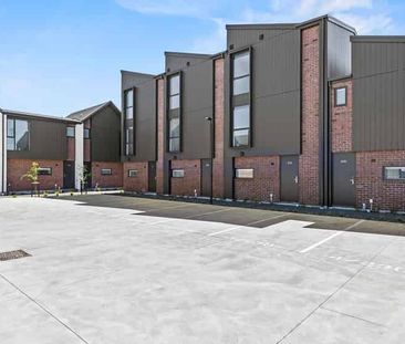 3/228 Blenheim Road, Riccarton - Photo 1