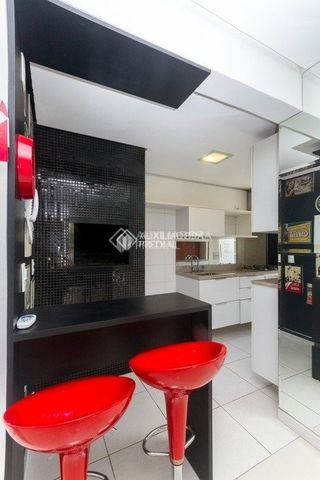 Apartamento com 3 quartos e 84m² para alugar em Passo da Areia, Porto Alegre. - Foto 3