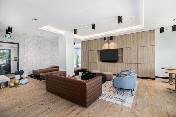 For Lease - 280 Montgomery Street Unit# 705, Vanier and Kingsview Park, Ontario - Photo 1