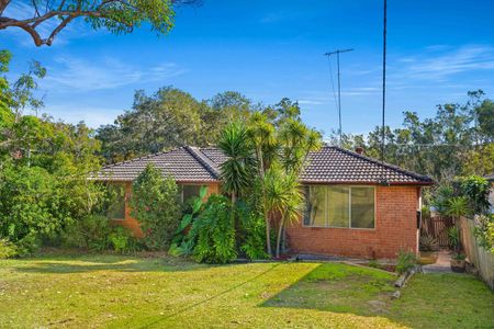 4 John Street, Forresters Beach - Photo 5