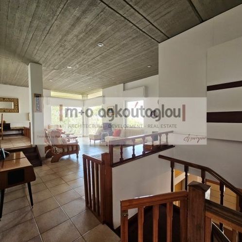 Μονοκατοικία για ενοικίαση Κέντρο Σαρωνίδας - παραλία (Σαρωνίδα) - Φωτογραφία 1