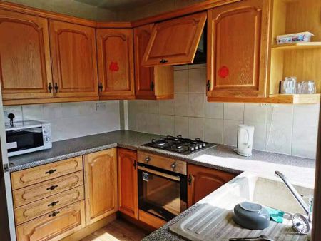 2 bedroom terraced house to rent - Photo 5