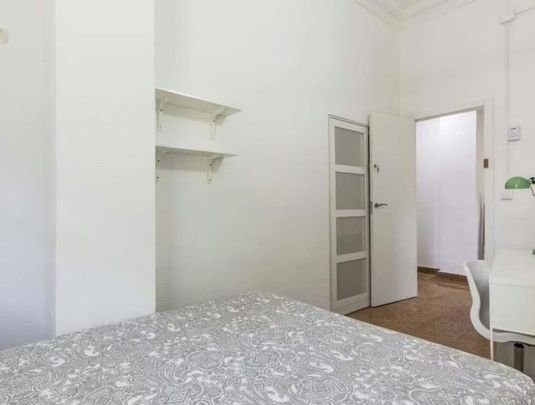 Gran Via Marquès del Túria Gran Via, Valencia, Valencian Community 46005 - Photo 1