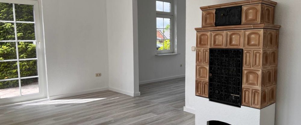 Willkommen zu Hause – Frisch renoviertes Einfamilienhaus für kleine Familien - Schortens-Grafschaft - Photo 1