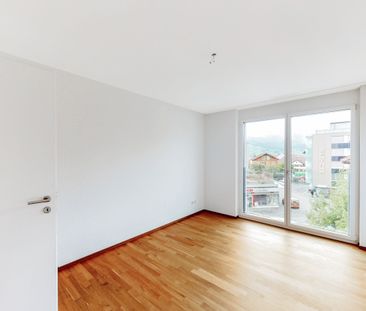 High-quality apartment in a central location - Photo 1