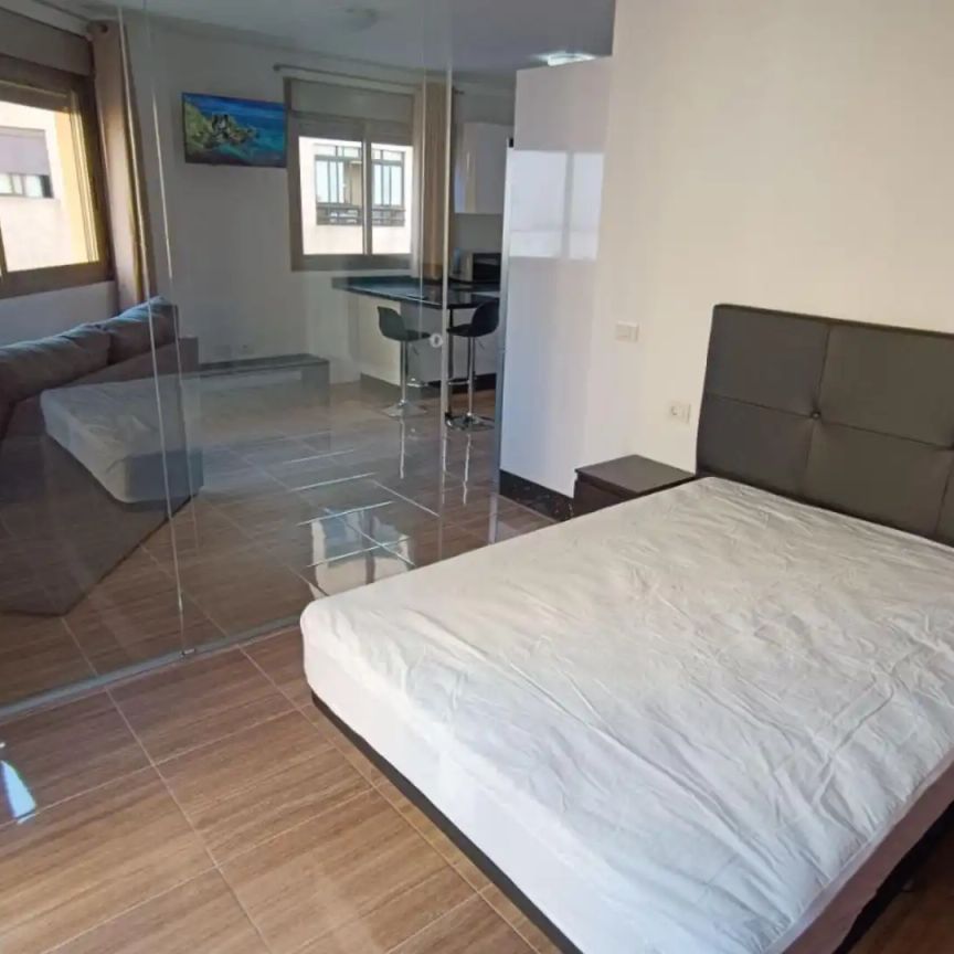 Apartamento de alquiler en Calle Juan Pablo II, 34, Duggi - Rambla - Los Hoteles - Foto 1
