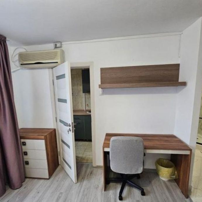 Piata sudului confort 2 la metrou etaj 8 - Fotografie 1