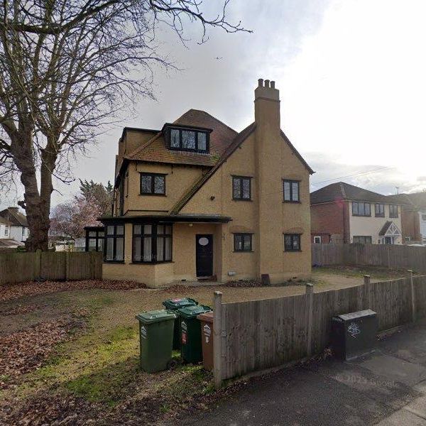 Green Lane, Shepperton TW17, London - Photo 1