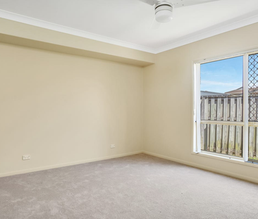 16 Stanford Avenue, Varsity Lakes QLD 4227 - House For Rent | Domain - Photo 5