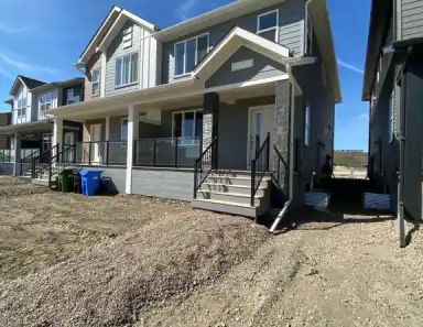 683 Wolf Willow Blvd SE | 683 Wolf Willow Boulevard Southeast, Calgary - Photo 1