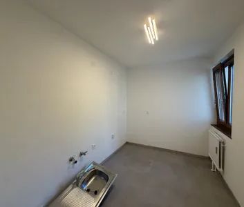 Helle 3 Zimmer Wohnung I U-bahn Nähe - Photo 2