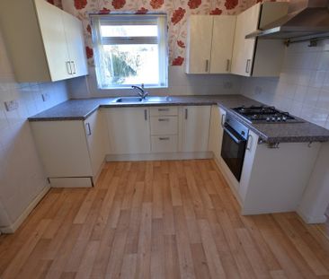 Ainsworth Avenue Horwich Bolton Lancashire - Photo 4