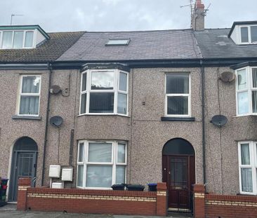 2 bedroom flat to rent - Photo 5