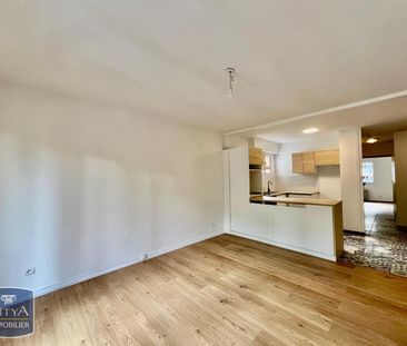 Location Appartement 2 pièces 47m² CHAMBERY 73000 - Photo 1