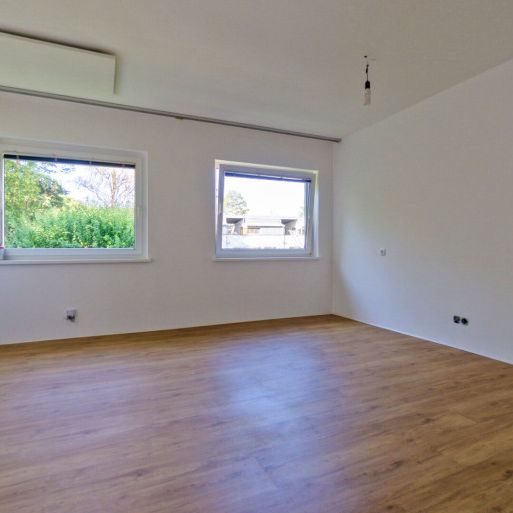 Generalsanierte top 3-Zimmer mit Loggia und Stellplatz Nähe Auhofcenter - Photo 1