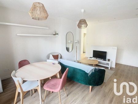 Appartement 4 pièces de 72 m² à Marseille (13003) - Photo 2