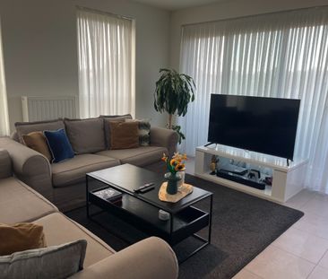 Rustig gelegen twee-slaapkamer appartement + autostandplaats - Photo 6