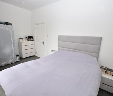 Park Road North, Birkenhead - Photo 2