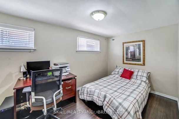 For Lease - 26 Cabana Drive, Toronto, Ontario - Photo 1