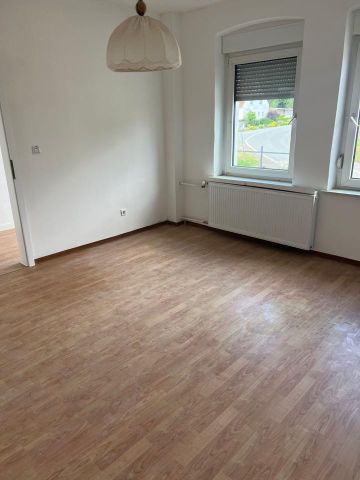 Helle 3-Zimmer-Wohnung mit großer Terrasse & Ausblick ins Grüne in HUMMERSEN - Photo 3
