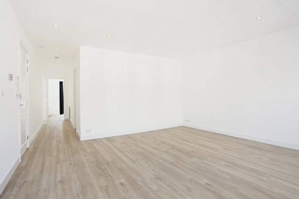 Appartement te huur: Oranjestraat 13-A 2514 JB Den Haag - Foto 1