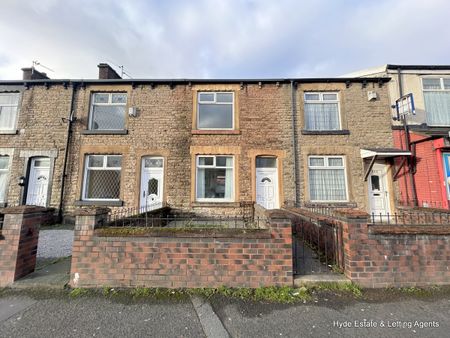 Tonge Moor Road, Bolton, Greater Manchester, BL2 3BG, BL2 3BG - Photo 2