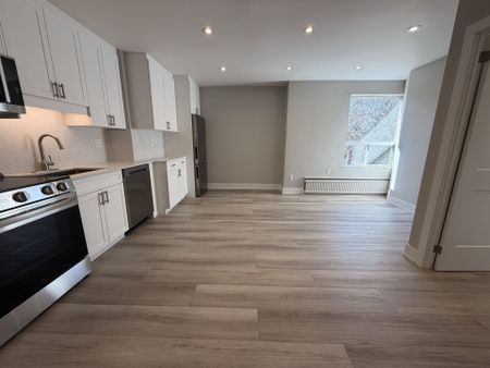 For Lease - 699 Balliol Street Unit# 303, Toronto, Ontario - Photo 5