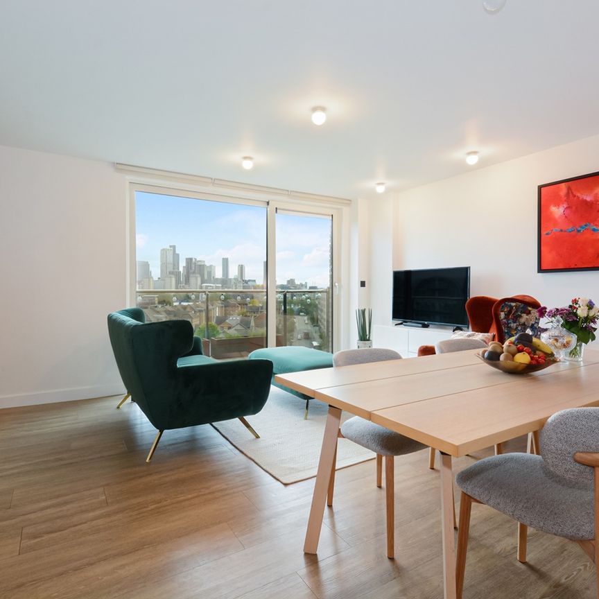 2 Bed Flat, Sirius House, SE16 - Photo 1
