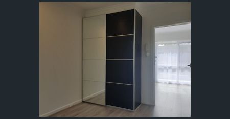 MODERN ONE BEDROOM IN THE HEART OF ORMOND! - Photo 2