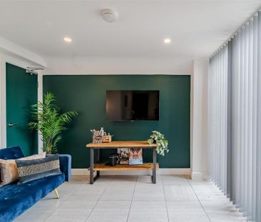 1 bedroom in a house share to rent - Photo 5
