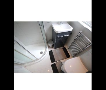 Room in a Shared House, St Kildas Road, HA1 - Photo 6