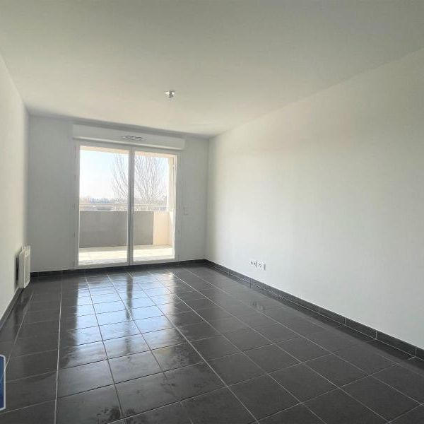 Location Appartement 2 pièces 44m² MONTFAVET 84140 - Photo 1