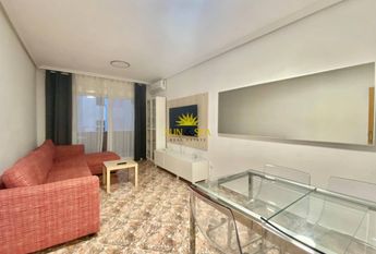 APARTMENT FOR RENT 100 METERS FROM THE BEACH IN TORREVIEJA - ALICANTE PROVINCE