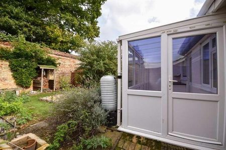 Castle Close, Weeting, IP27 - Photo 2