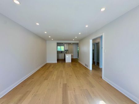 For Lease - 906 Marinet Crescent Unit# MAIN, Pickering, Ontario - Photo 3