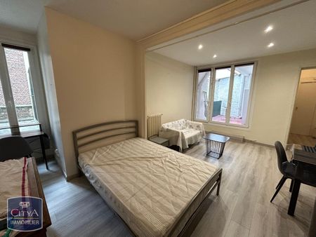 Location Appartement 1 pièce 27m² LILLE 59000 - Photo 2