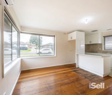 CENTRAL SPRINGVALE LIVING - Photo 2