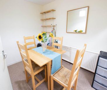 4 bedroom house to rent - Photo 3