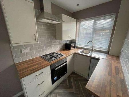 Flockton Close, Bradford, BD4 - Photo 4