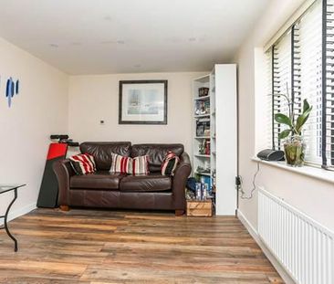 3 bedroom detached house to rent - Photo 1