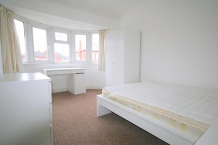 5 bedroom house share to rent - Photo 5