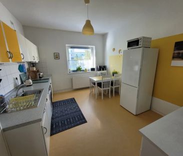 Schöne Familienwohnung in grüner Umgebung - Photo 5