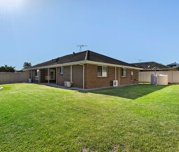 6 Prieska Way, East Maitland NSW 2323 - House For Rent | Domain - Photo 5