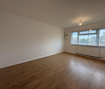 2 bedroom maisonette to rent - Photo 4