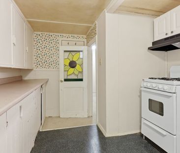 For Lease - 71 Lesmount Avenue Unit# ENTIRE, Toronto, Ontario - Photo 5