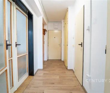 Praktický a světlý byt 1+1 30 m - Fotografie 2