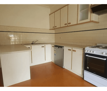 Spacious Home in a Convenient Melton South Location - Photo 5